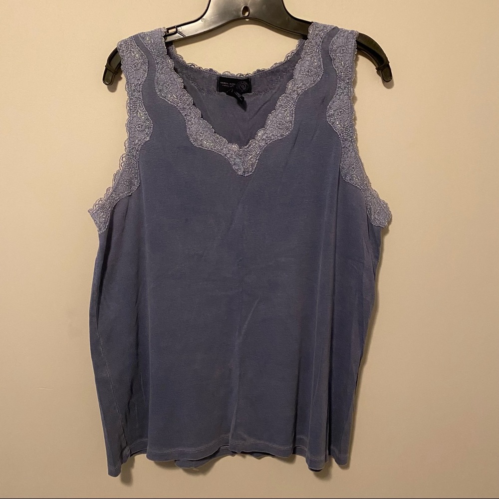 Vintage blue tank top with lace trim 22/24